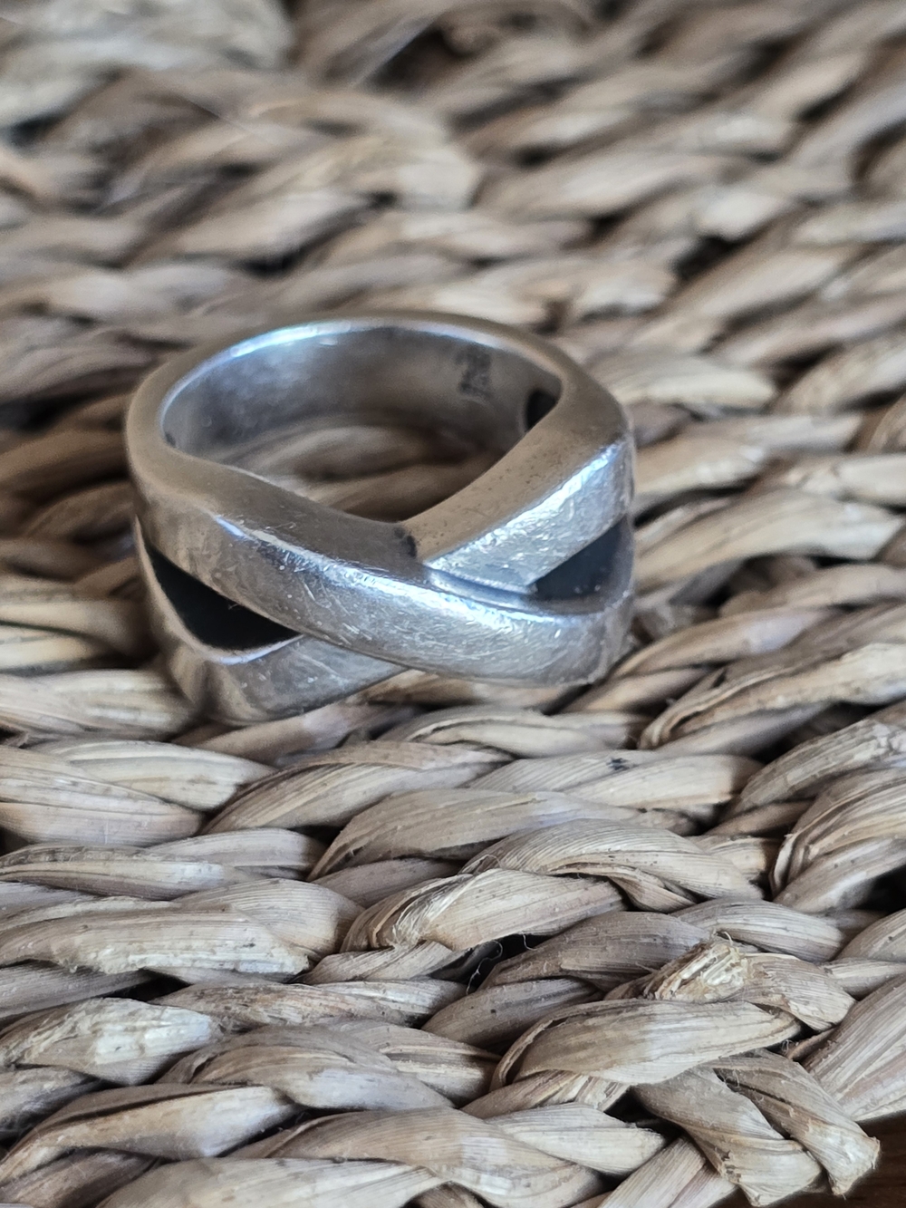 James Avery RARE Sterling Silver Criss Cross Ring, Size 7
